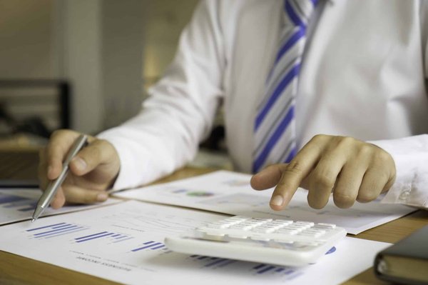 Quels sont les profits potentiels de la location à court terme ?